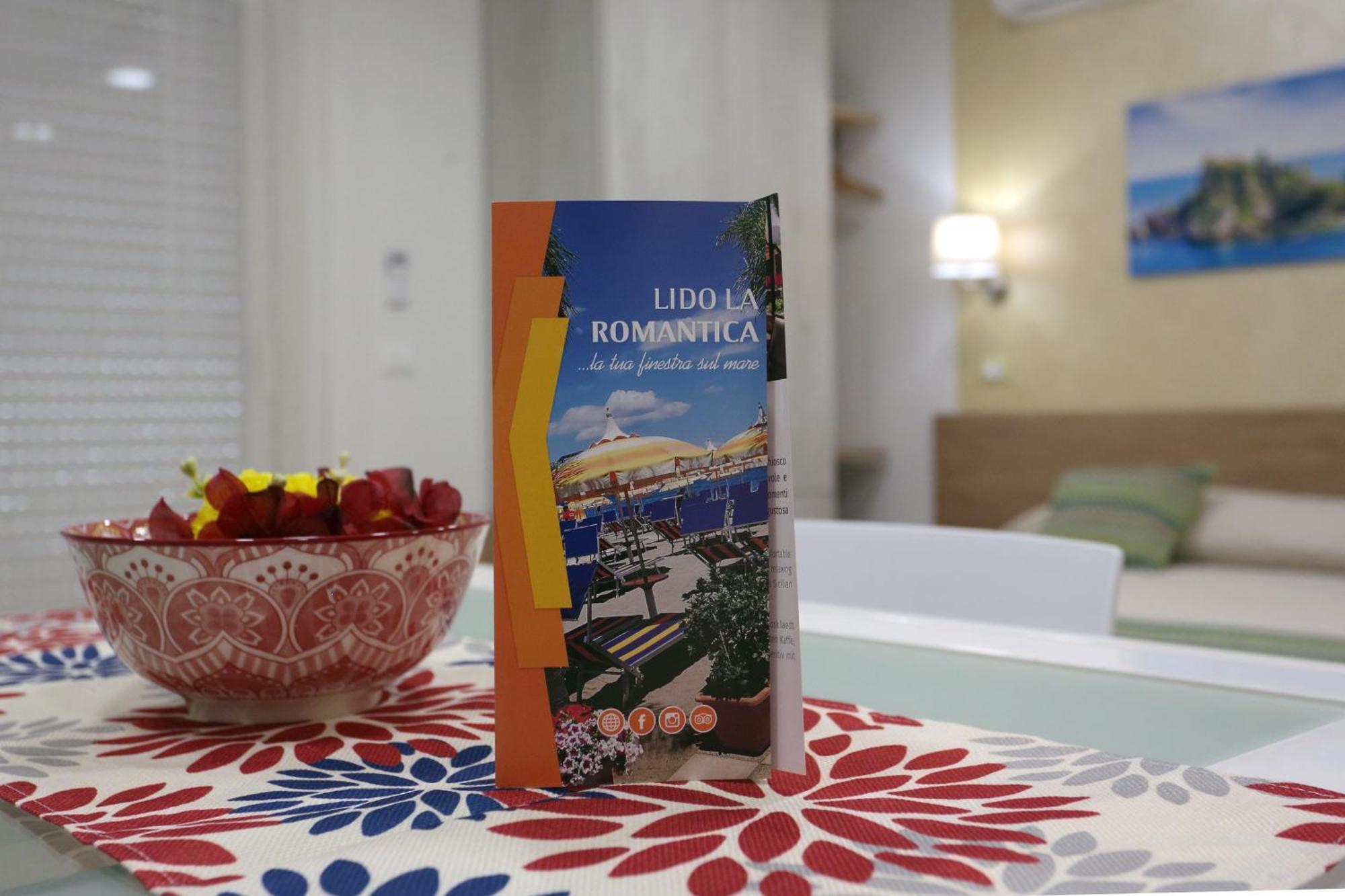 Theos Holidays Apartments 지아르디니낙소스 외부 사진