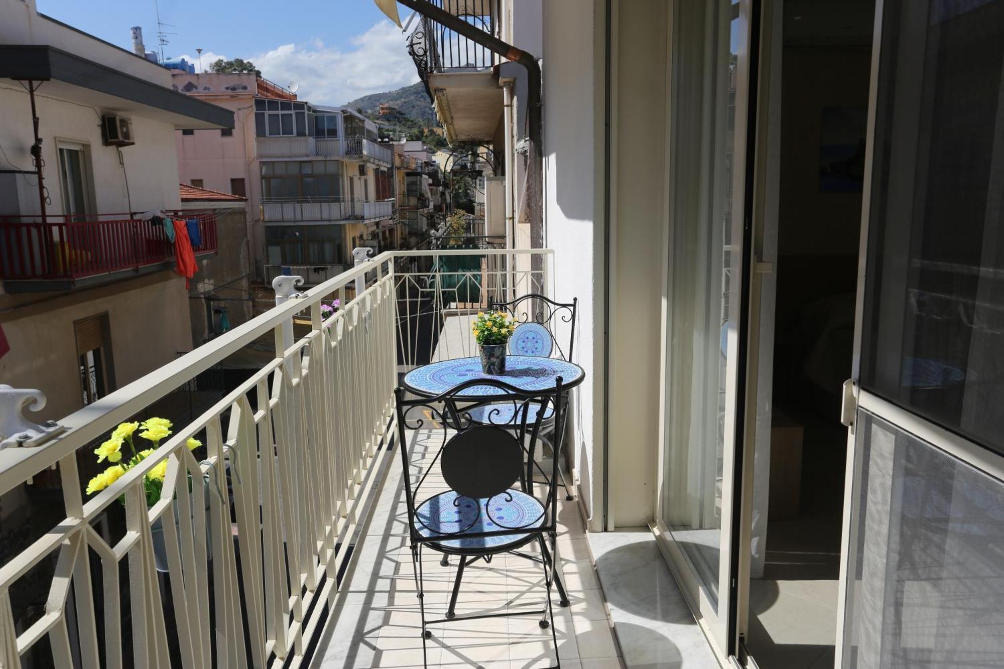 Theos Holidays Apartments 지아르디니낙소스 외부 사진